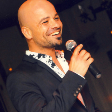 İlhan Özkan, 45, Istanbul, Turkey