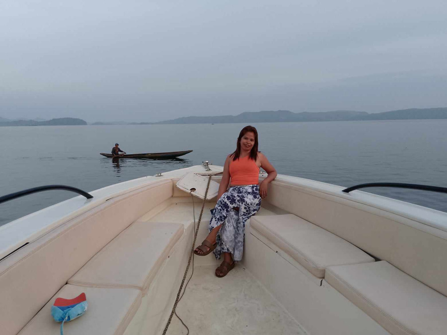 Mylene Grialbo, 38, Garchitorena, Philippines