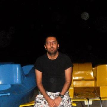 Ozgur, 42, Istanbul, Turkey