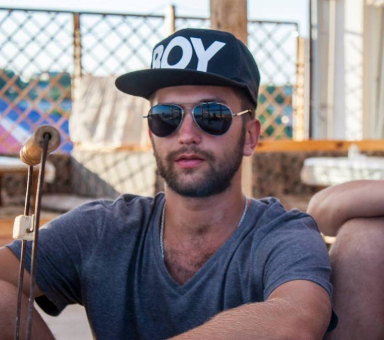 Sid Smith, 33, Kishinev, Moldova