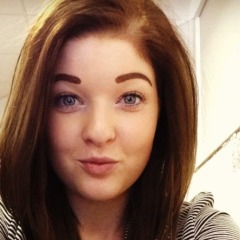 Emily Bunce, 30, Kuwait City, Kuwait