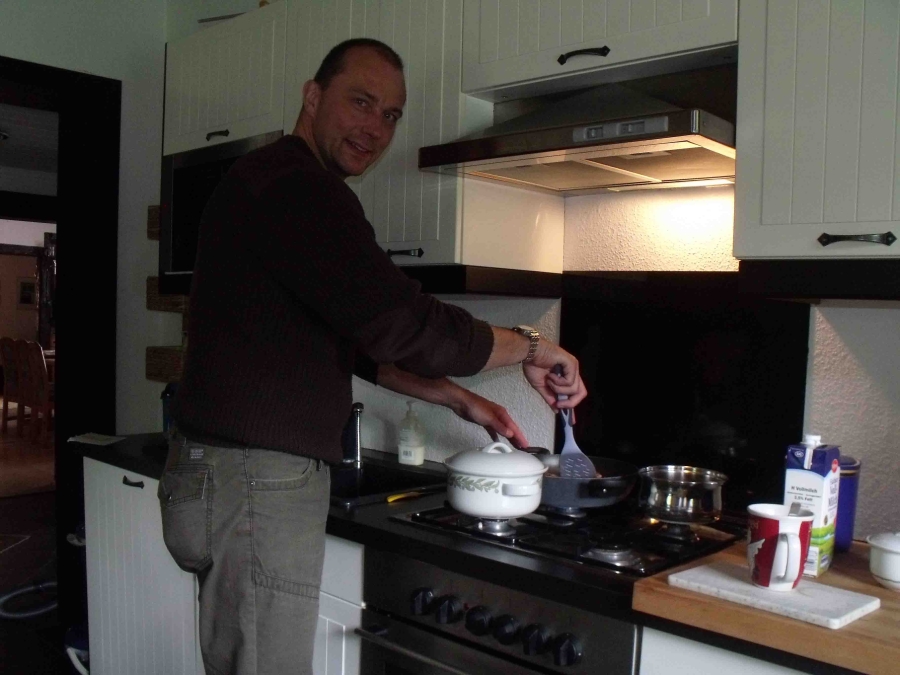 David perkins  , 68, Istanbul, Turkey