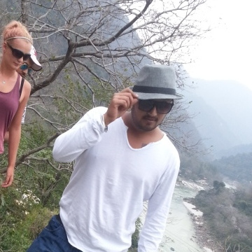 maneet maan, 39, Goa Velha, India