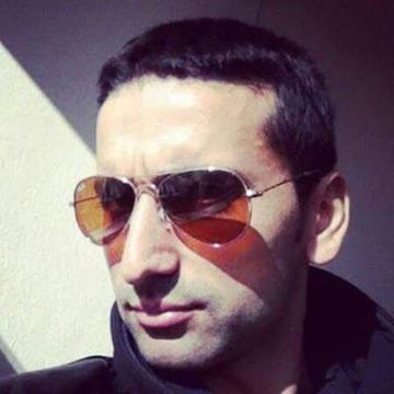 Selim Seckal, 42, Istanbul, Turkey