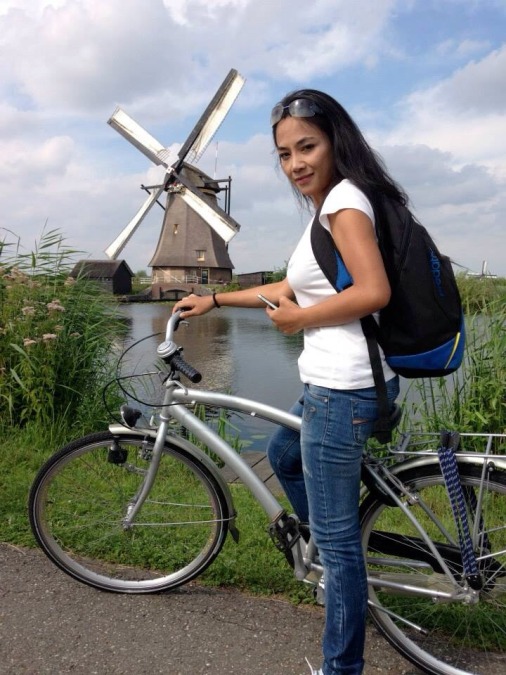 Poonim Warakarn, 45, Bangkok Yai, Thailand