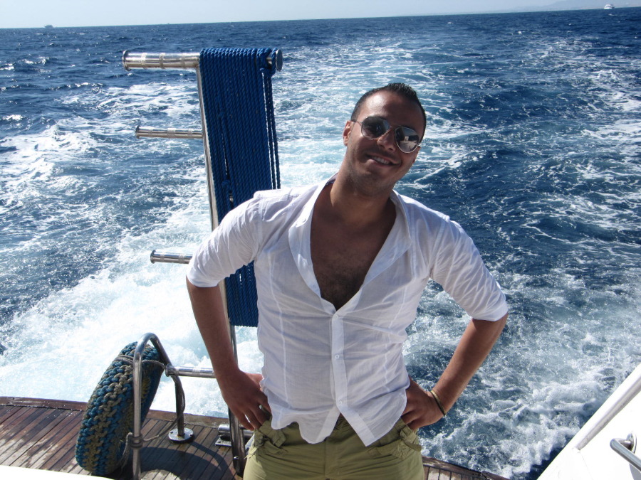 Kano Oo, 38, Cairo, Egypt