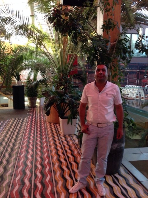 carlos, 44, Izmir, Turkey