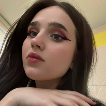 Соня, 23, Dniprodzerzhyns'k, Ukraine