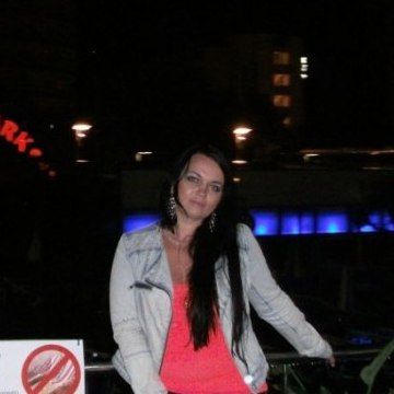 Elena, 44, Samara, Russian Federation