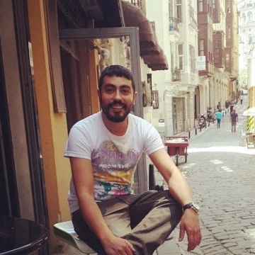 ozi, 42, Istanbul, Turkey