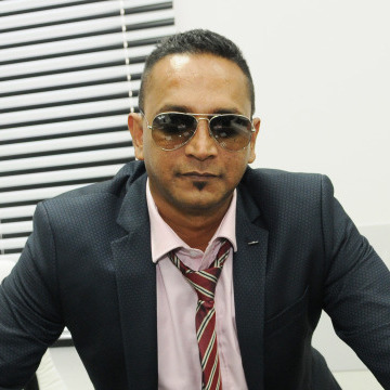 Parvez, 50, Dubai, United Arab Emirates