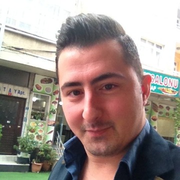 önder, 39, Istanbul, Turkey