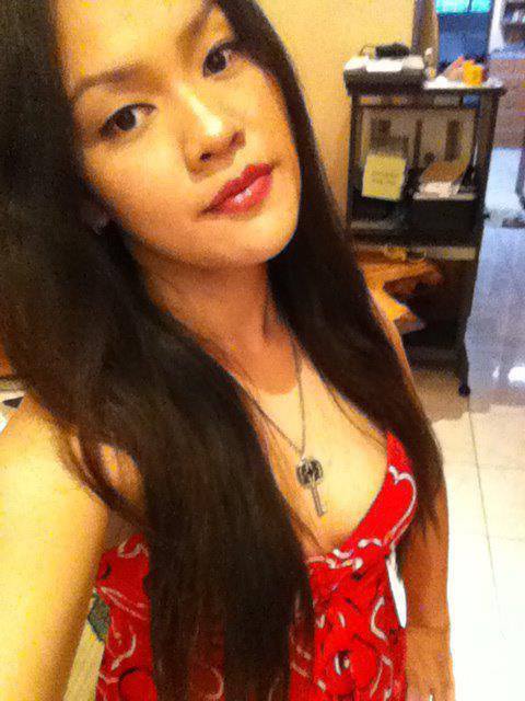 april sipalay, 38, Dumaguete City, Philippines