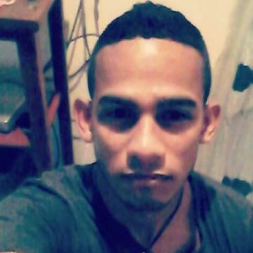 Daniel Estvz, 40, Dominical, Costa Rica