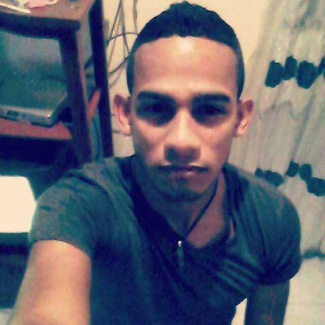 Daniel Estvz, 40, Dominical, Costa Rica