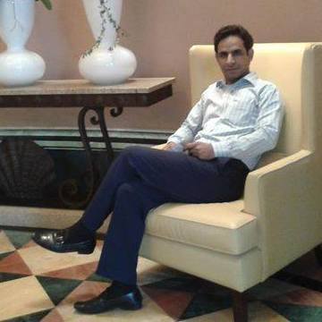 Fajan Hamdani, 40, Dubai, United Arab Emirates