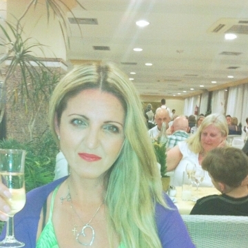 Aksana, 46, Reykjavik, Iceland