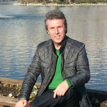 Gece, 50, Istanbul, Turkey