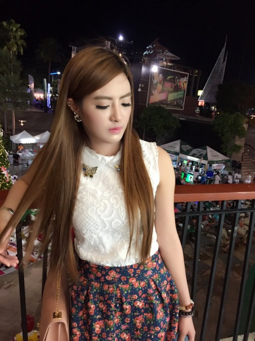 Nira, 32, Bangkok, Thailand