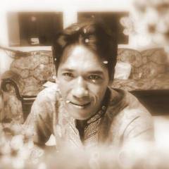 Heru Pramudiyanto, 50, Sidoarjo, Indonesia