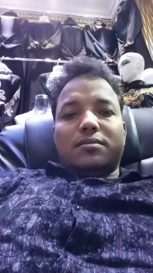 hashim, 43, Dubai, United Arab Emirates