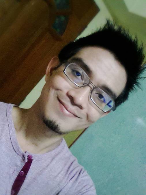 Mou Hamed, 42, Singapore, Singapore