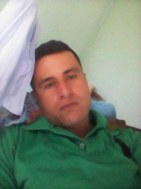 alexander, 47, Medellin, Colombia