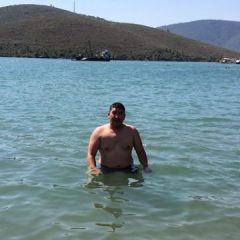 Serdar Yazhanov, 45, Turkmen-Kala, Turkmenistan