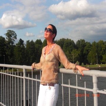 Елена, 52, Saint Petersburg, Russian Federation