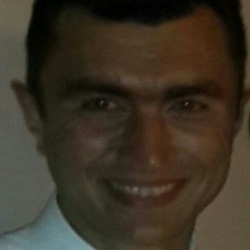 Hakan, 45, Istanbul, Turkey
