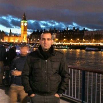 Tunc, 45, Istanbul, Turkey