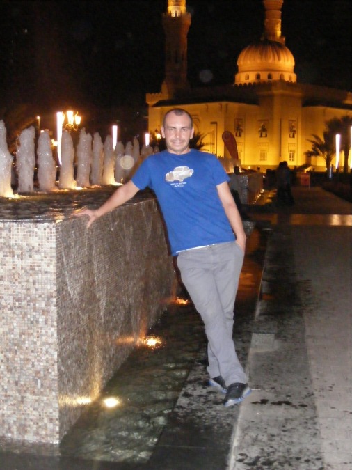 Maxim, 42, Dubai, United Arab Emirates