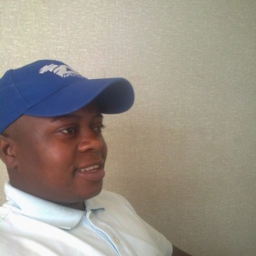 Leonard T Teya, 44, Harare, Zimbabwe