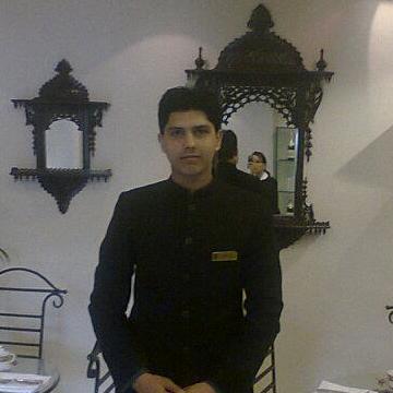 rehman, 34, Sharjah, United Arab Emirates