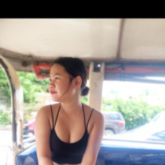 Angelyn Bagares, 21, Cagayan De Oro, Philippines