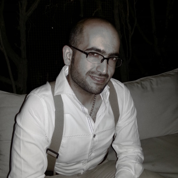 Nash, 44, Sharjah, United Arab Emirates