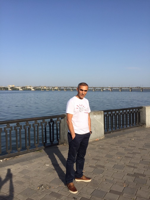 hasan, 51, Istanbul, Turkey