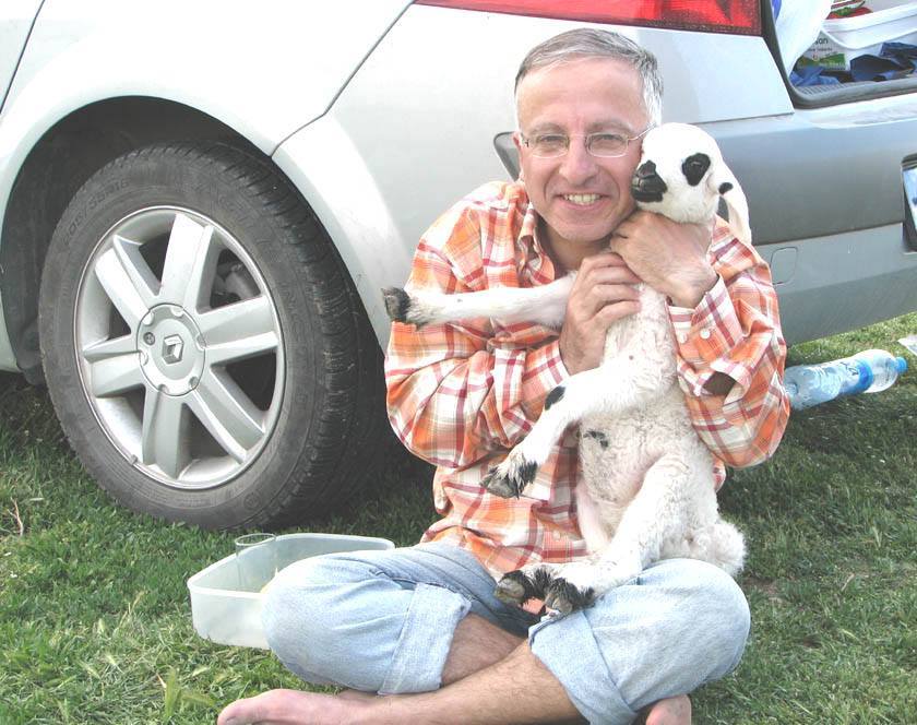 engin, 60, Istanbul, Turkey