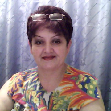 Liliya Minazova, 64, Shemonaikha, Kazakhstan