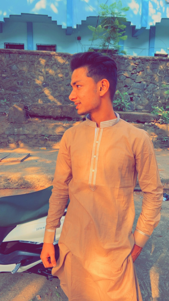 AKIF SHAIKH, 23, Vientiane, Laos