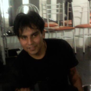 jhonatan gualotuña, 29, Quito Canton, Ecuador