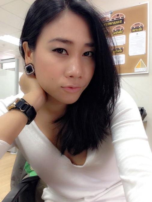 Wararat, 43, Bangkok, Thailand