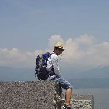 Shi, 35, Chengdu, China