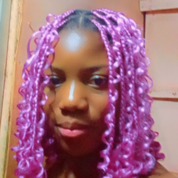 Chiamaka Okechukwu, 19, Bamako, Mali