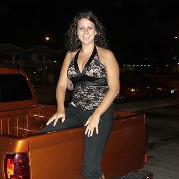 maris, 43, Athens-Clarke, United States