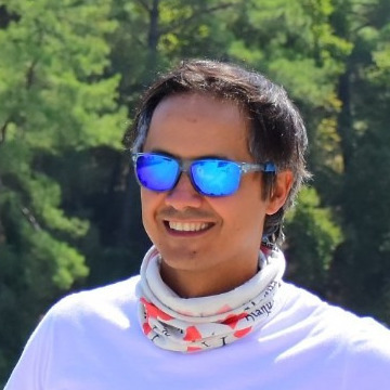 Ömer Oben, 44, Istanbul, Turkey