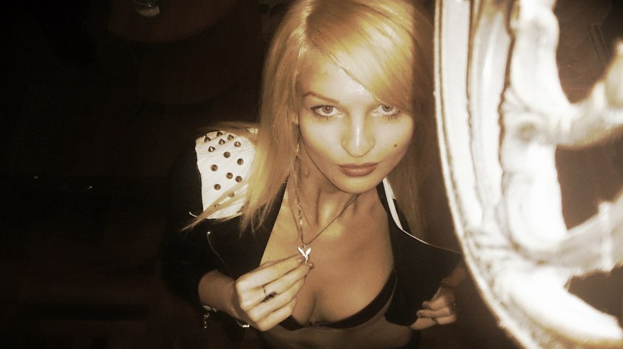 Vlada, 32, Luhansk, Ukraine