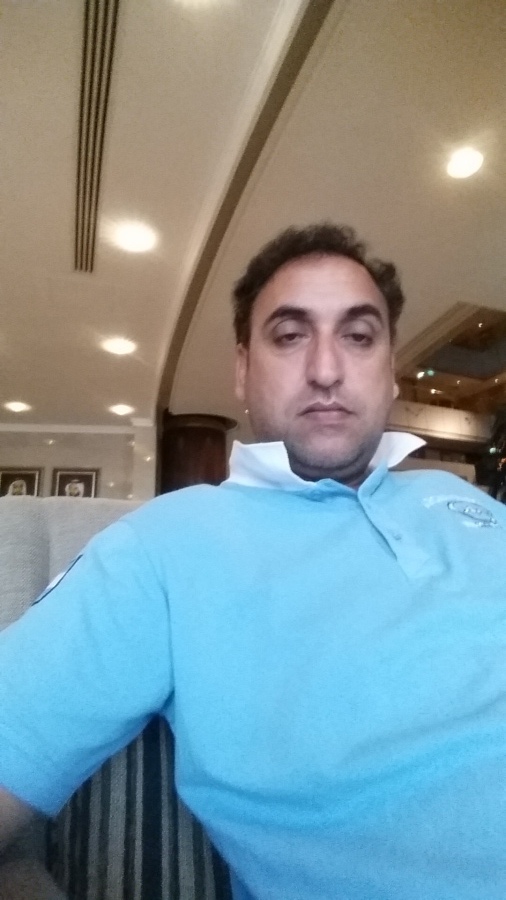 khalid, 51, Dubai, United Arab Emirates