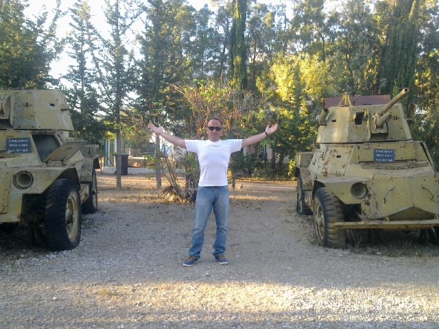 veys, 50, Istanbul, Turkey