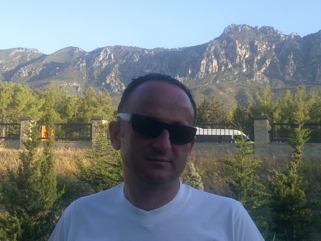 veys, 50, Istanbul, Turkey